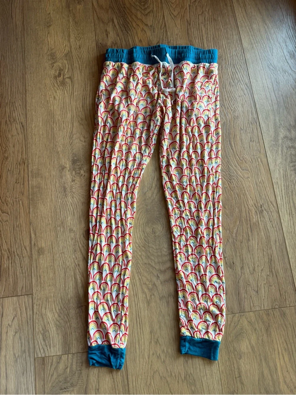 LITTLE SLEEPIES Primary Rainbow Print Short Sleeve Pajama Top & Bottom - Picture 5 of 10